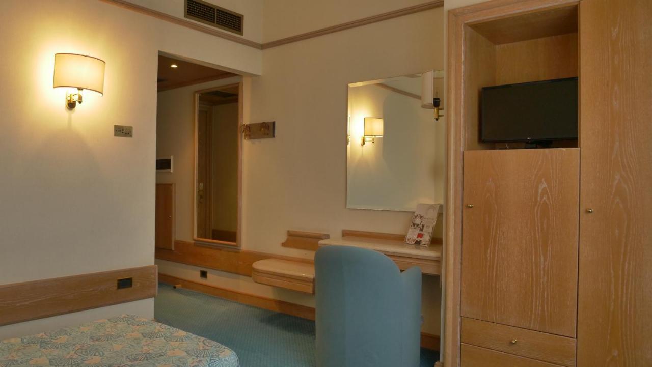 501 Hotel Vibo Valentia Eksteriør billede
