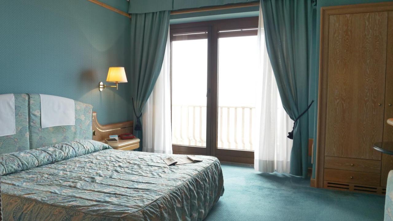 501 Hotel Vibo Valentia Eksteriør billede