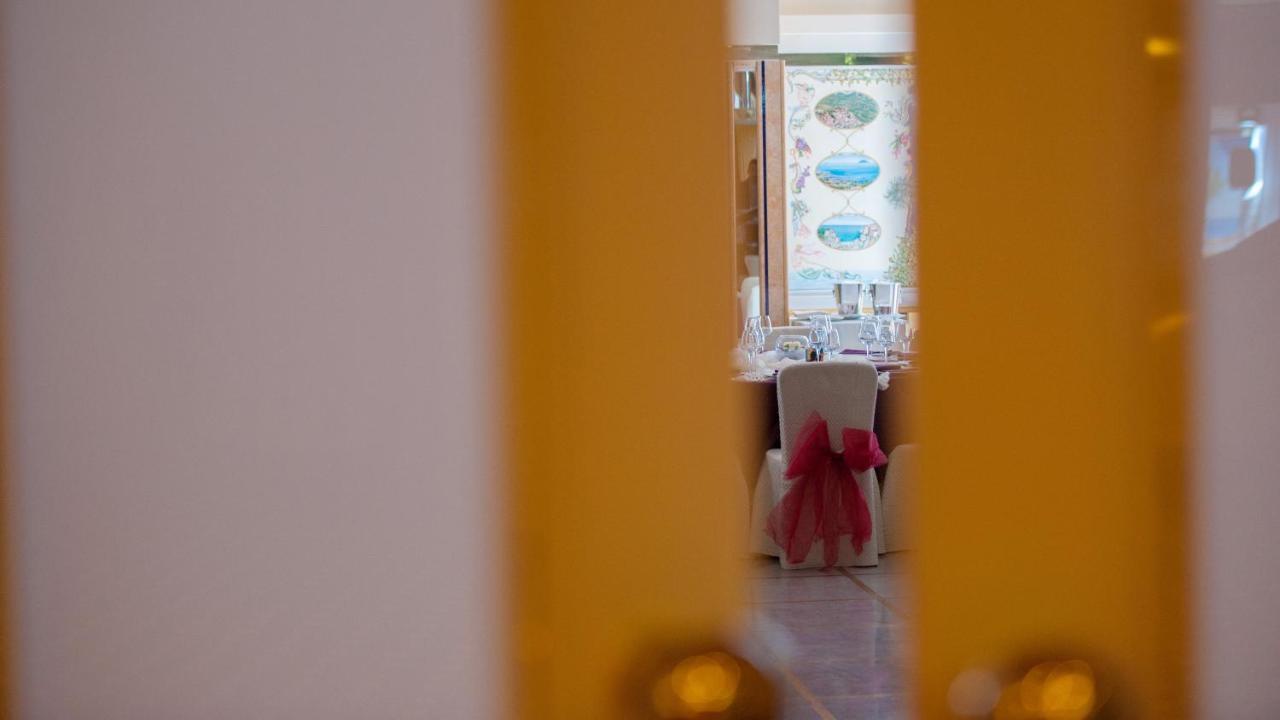 501 Hotel Vibo Valentia Eksteriør billede