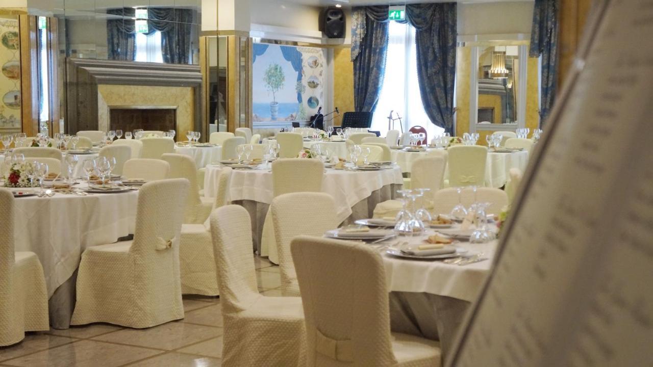 501 Hotel Vibo Valentia Eksteriør billede