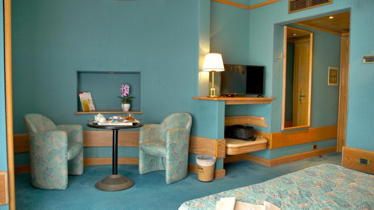 501 Hotel Vibo Valentia Eksteriør billede